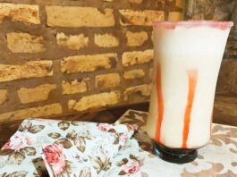 Suco de pêssego refrescante