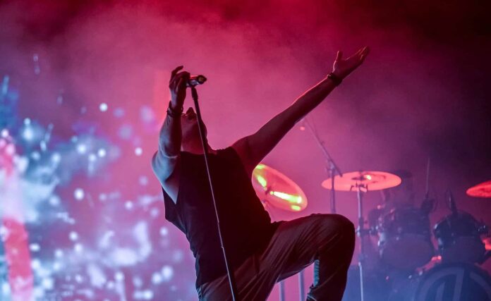 Hybrid Theory