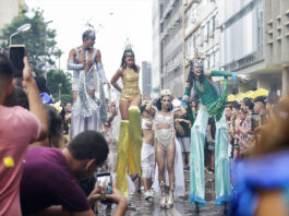 Projeto Poéticas Carnavalescas