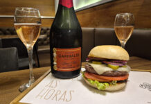 Dia do Hambúrguer tem dicas de vinhos e espumantes Dia do Hambúrguer