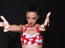 Katy Perry lança Watch It Burn em clipe poderoso Katy Perry
