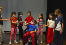 Oficina de Teatro para Jovens abre inscrições grátis Oficina de Teatro para Jovens
