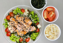 Aloha Ni Hao e Cumbuco Saladeria trazem frescor na seca Aloha Ni Hao e Cumbuco Saladeria