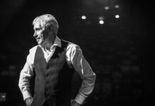 Odair JosĂ© apresenta clĂĄssicos em voz e violĂŁo em BrasĂlia Odair JosĂ©