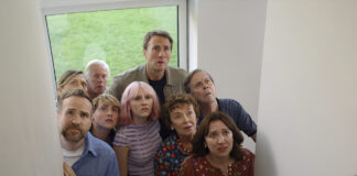 Trying enfrenta dilemas em episódio da quinta temporada Trying
