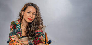 Meriele homenageia Marinês e Anastácia em show de forró Meriele