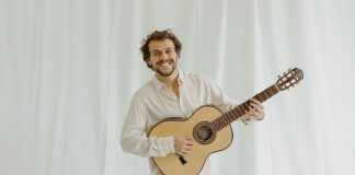 Theo Bial e Márcia Tauil: cantam Tom e Vinicius no CCBB Theo Bial