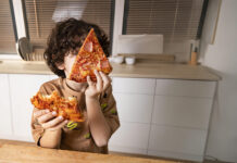 Don Romano celebra Dia das Crianças com pizza e diversão Don Romano