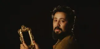 Sobre Pedras une guerra, memória e recomeços no teatro Sobre Pedras